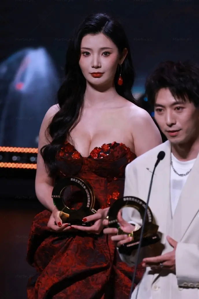 暴风魔镜使用场景